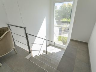 Foto 13 de Casa en  venta en La Comarca, 3 amplios dormitorios, piscina y parque
