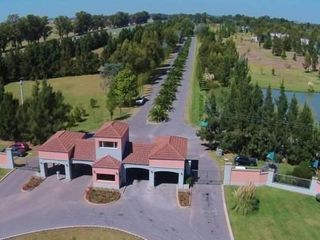 Foto 4 de Terreno en venta - 1.450mts2 - Club Miralagos