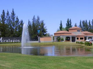 Foto 1 de Terreno en venta - 1.450mts2 - Club Miralagos