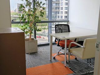 Foto 10 de Alquiler OFICINA amoblada en Complejo Al Rio, 217m2 - 2 Cocheras ESTRENELA
