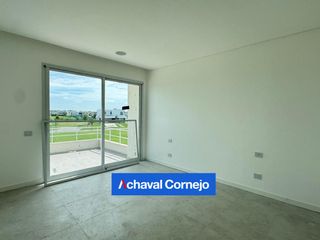 Foto 15 de Casa en  venta - 4 dormitorios y pileta. Barrio Riberas