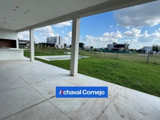 Foto 23 de Casa en  venta - 4 dormitorios y pileta. Barrio Riberas