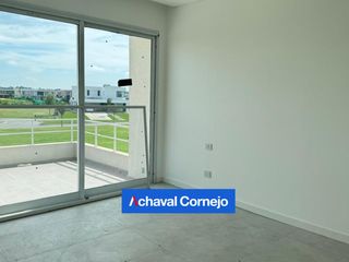 Foto 16 de Casa en  venta - 4 dormitorios y pileta. Barrio Riberas