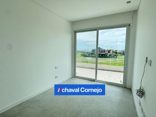 Foto 14 de Casa en  venta - 4 dormitorios y pileta. Barrio Riberas