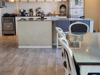 Foto 5 de Venta Casa en  Tigre sobre Av. Italia