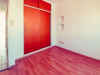 Foto 4 de ALQUILER - Departamento de 2 dormitorios con balcón, Centro, Rosario.