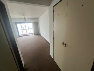 Foto 4 de Alquiler de Departamento tres ambientes con Balcón en Balvanera CON COCHERA