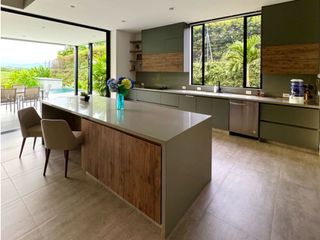 Foto 3 de En este  espectacular inmueble podrás disfrutar de mucha naturaleza