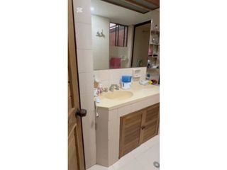 Foto 16 de ARRIENDO APARTAMENTO VIRREY  100 mts