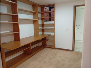 Foto 20 de ARRIENDO APARTAMENTO VIRREY  100 mts
