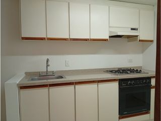 Foto 18 de ARRIENDO APARTAMENTO VIRREY  100 mts