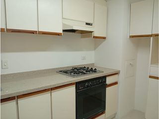 Foto 12 de ARRIENDO APARTAMENTO VIRREY  100 mts