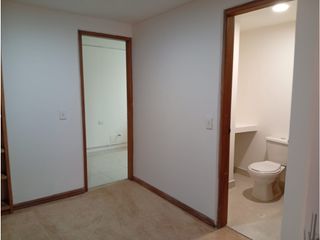 Foto 13 de ARRIENDO APARTAMENTO VIRREY  100 mts