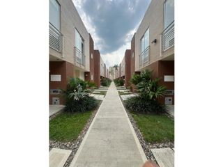 Foto 2 de CONDOMINIO BATARA VILLETA CÓDIGO 1054