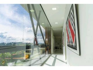 Foto 10 de HERMOSA CASA EN EL POBLADO SECTOR ALTO DE LAS PALMAS