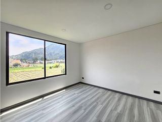 Foto 35 de SE VENDE CASA EN COTA VEREDA LA MOYA - CAMELLON STA ROSALIA