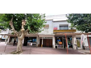Foto 10 de Se vende local en inmejorable ubicación céntrica en Otamendi.