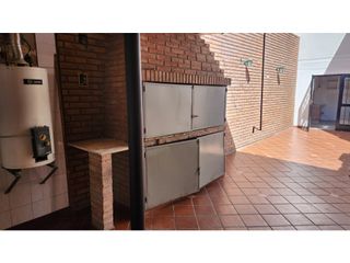 Foto 5 de Alquiler Casa 3 dormitorios Barrio Los Paraisos