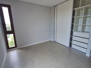 Foto 9 de Departamento en alquiler en Don Bosco Este