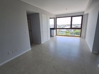 Foto 2 de Departamento en alquiler en Don Bosco Este