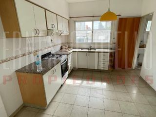 Foto 3 de Departamento en alquiler en Quilmes Centro