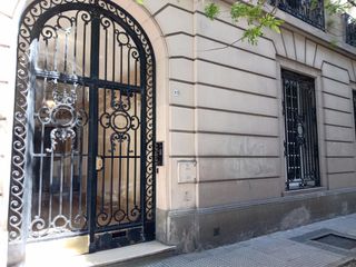 Foto 4 de PISO DE OFICINAS EN RECOLETA LAS HERAS A METROS DE LA PLAZA VTE. LOPEZ