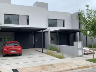 Foto 1 de Duplex a la venta en GreenVille 2 3 dormitorios 3 baños