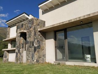 Foto 2 de DIVINO COMPLEJO DE 8 UNIDADES A ESTRENAR EN MERLO SAN LUIS