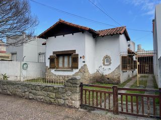 Foto 1 de Casa - La Perla Sur