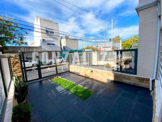 Foto 4 de Triplex 5 ambientes en Barrio Isabel La Católica - Ciudad Evita
