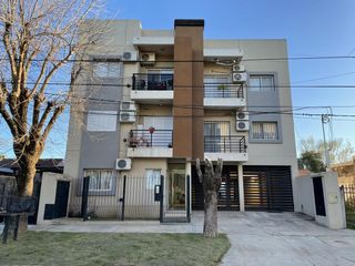 Foto 1 de Departamento - Colon