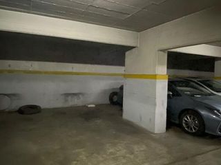 Foto 1 de Marcelo T Alvear 1300 Cochera En Venta Cubierta Barrio Norte