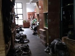 Foto 11 de RETASADO Gran local en San Telmo 2000 m2   900 m2 de Terraza. EEUU y Defensa.