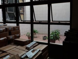 Foto 10 de RETASADO Gran local en San Telmo 2000 m2   900 m2 de Terraza. EEUU y Defensa.
