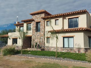 Foto 2 de Casa en Venta en Estancias de Cafayate