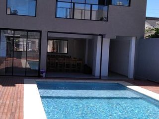 Foto 12 de Departamento  2 amb a Estrenar - Edificio c/ piscina - Sum - solarium - Ramos Mejia Sur