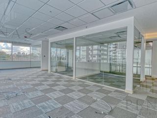 Foto 16 de ALQUILER PISO DE OFICINA CORPORATIVO LEED PREMIUM AAA  VICENTE LOPEZ c VISTA AL RIO