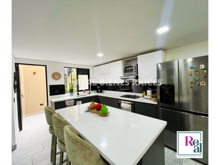 Foto 2 de Casa en venta en unidad cerrada