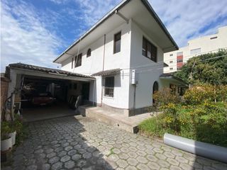 Foto 20 de Monteserrín, Casa en Venta, 397.91m2, 5 Habitaciones