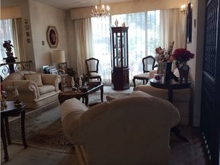 Foto 2 de Jipijapa, Casa en Venta, 467.56m2, 5 Habitaciones