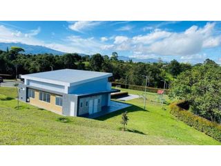 Foto 6 de LUXA INMOBILIARIA VENDE LOTE CONJUNTO  CIUDAD DEL SOL