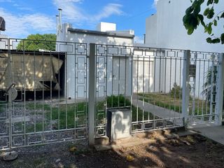 Foto 1 de ALQUILER / CASA / 1 DORMITORIO /SERVICIOS /RAFAELA