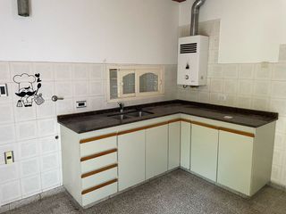Foto 3 de ALQUILER / CASA / 1 DORMITORIO /SERVICIOS /RAFAELA