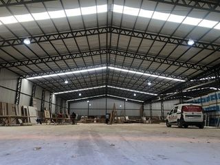 Foto 1 de Alquiler Depósito 3.000 m2 Pilar