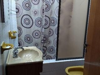 Foto 3 de Casa - Quilmes Oeste