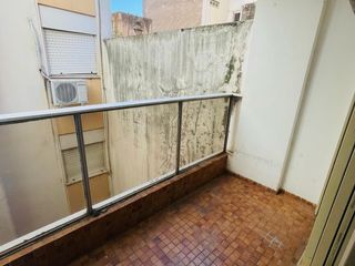Foto 8 de Departamento en Venta de 2 Dormitorios, Barrio Centro con Escritura