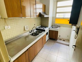 Foto 4 de Departamento en Venta de 2 Dormitorios, Barrio Centro con Escritura