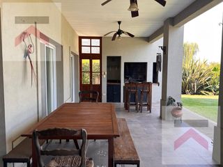 Foto 30 de Casa en una planta en  Barrio San Isidro Labrador al GOLF.