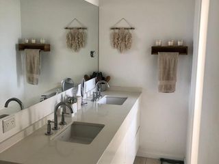 Foto 17 de Casa en venta - 5 dormitorios 3 baños - 200mts2 - El Canton
