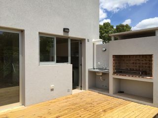 Foto 38 de Casa en venta Gonnet - Barrio San Antonio - Dacal Bienes Raíces